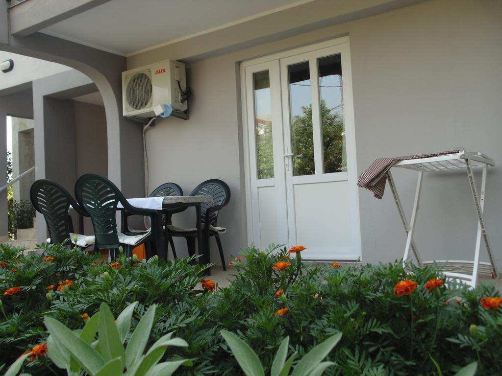 Apartments Macaso Bar Exterior foto