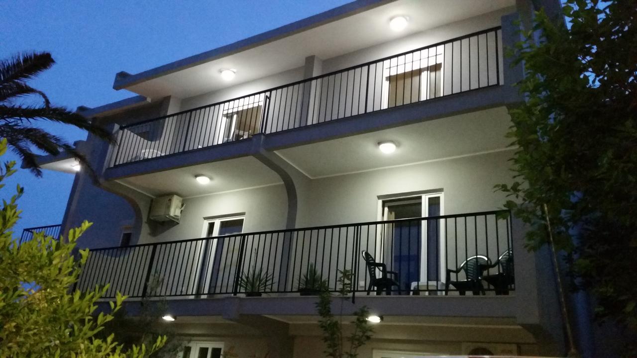 Apartments Macaso Bar Exterior foto